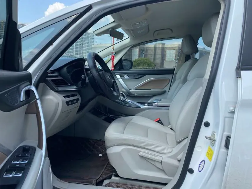 2019 Geely JiaJi 1.8T 184HP L4 6AT,autocango,china used car exporter,china ev exporter,chinese used car exporter,chinese used ev exporter