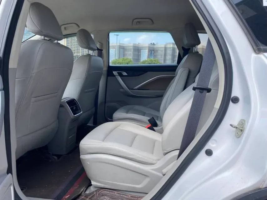 2019 Geely JiaJi 1.8T 184HP L4 6AT,autocango,china used car exporter,china ev exporter,chinese used car exporter,chinese used ev exporter