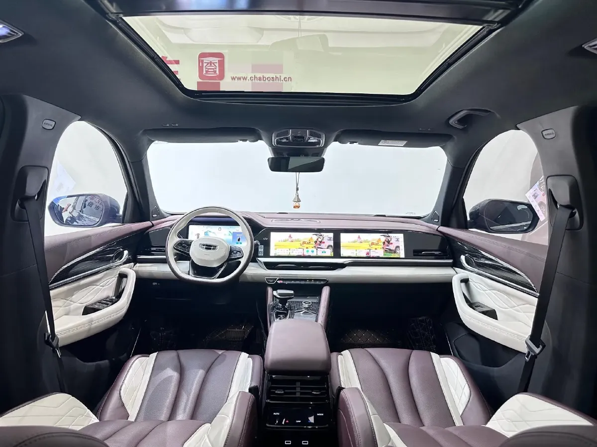 2021 Geely Monjaro 2.0T 218HP L4 7DCT,autocango,china used car exporter,china ev exporter,chinese used car exporter,chinese used ev exporter