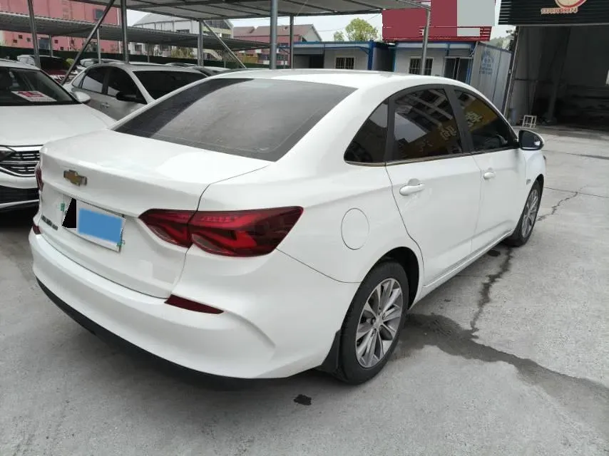 2020 Chevrolet Monza 1.5L 113HP L4 6AT,autocango,china used car exporter,china ev exporter,chinese used car exporter,chinese used ev exporter