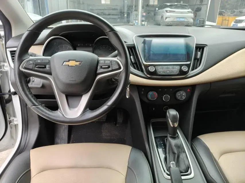2020 Chevrolet Monza 1.5L 113HP L4 6AT,autocango,china used car exporter,china ev exporter,chinese used car exporter,chinese used ev exporter