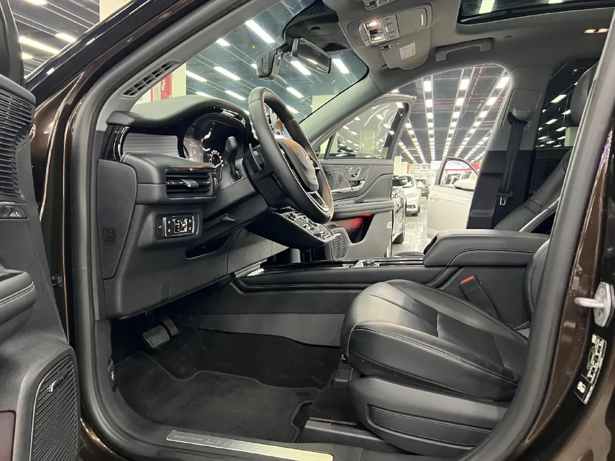 2020 Lincoln Corsair 2.0T 245HP L4 8AT,autocango,china used car exporter,china ev exporter,chinese used car exporter,chinese used ev exporter