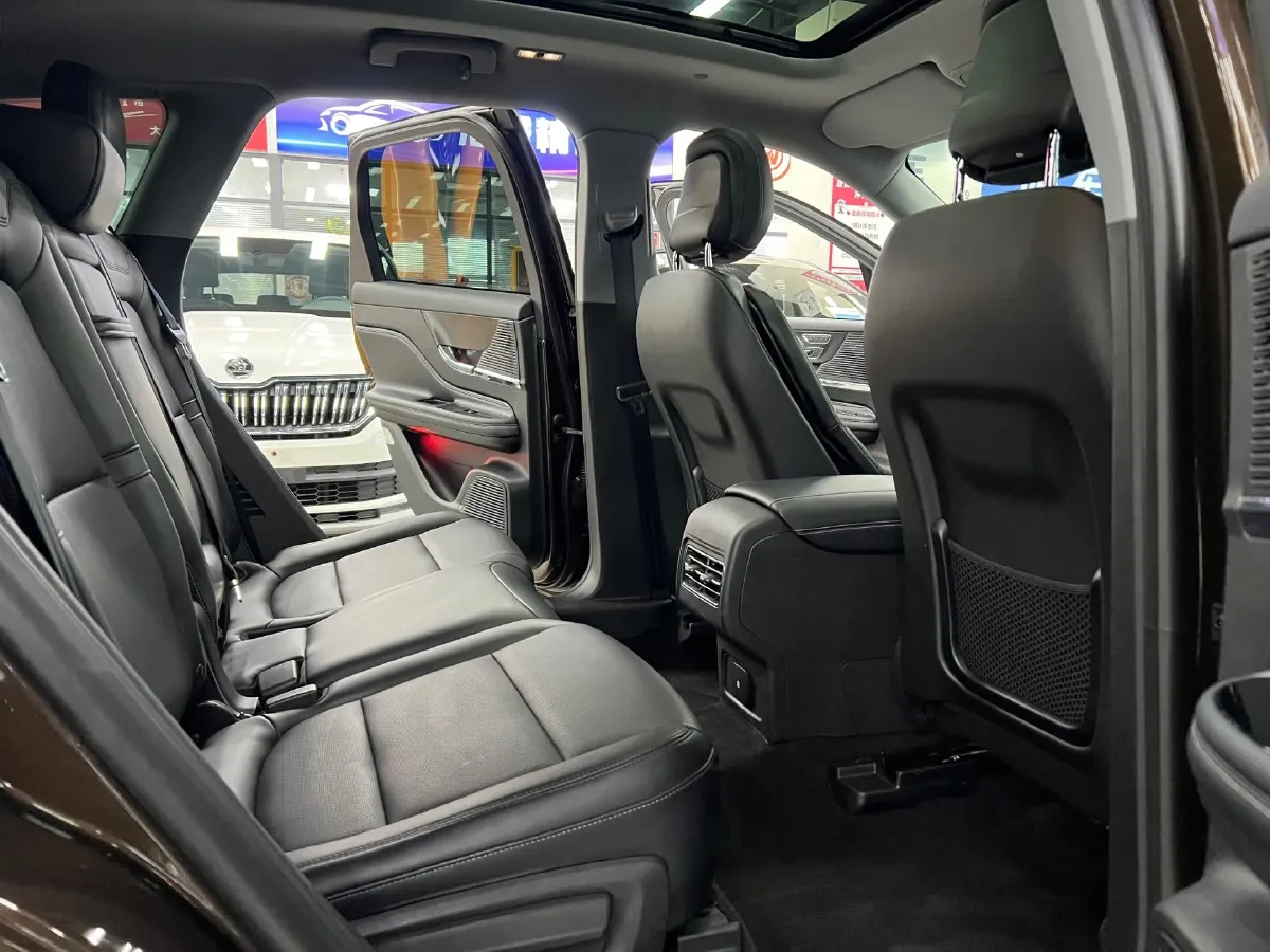 2020 Lincoln Corsair 2.0T 245HP L4 8AT,autocango,china used car exporter,china ev exporter,chinese used car exporter,chinese used ev exporter