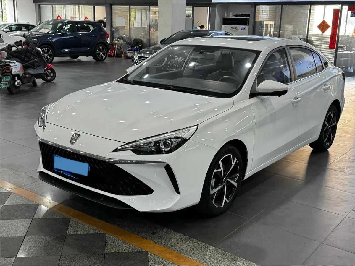 2023 Roewe i5 1.5L 129HP L4 CVT,autocango,china used car exporter,china ev exporter,chinese used car exporter,chinese used ev exporter