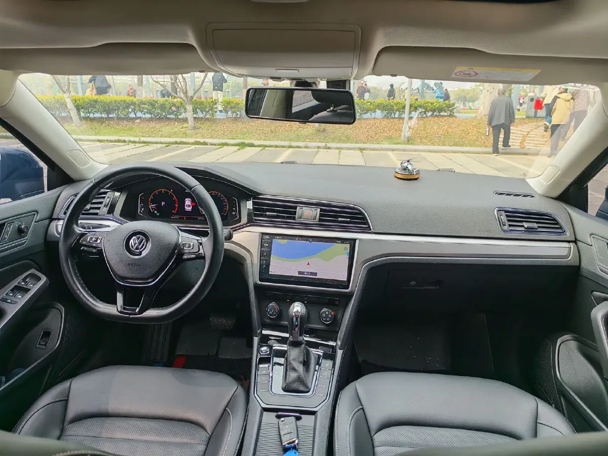 2021 Volkswagen Lamando 1.4T 150HP L4 7DCT,autocango,china used car exporter,china ev exporter,chinese used car exporter,chinese used ev exporter