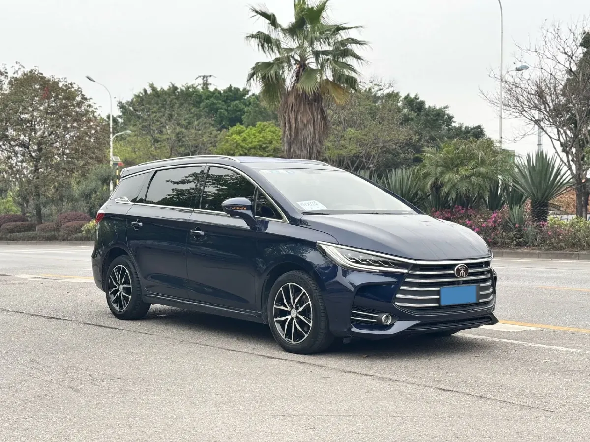 2017 BYD Song MAX 1.5T 154HP L4 6DCT,autocango,china used car exporter,china ev exporter,chinese used car exporter,chinese used ev exporter