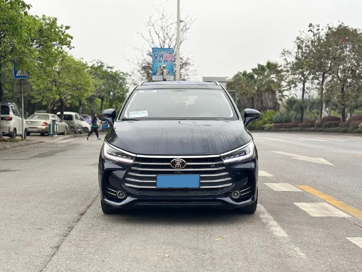 2017 BYD Song MAX 1.5T 154HP L4 6DCT,autocango,china used car exporter,china ev exporter,chinese used car exporter,chinese used ev exporter