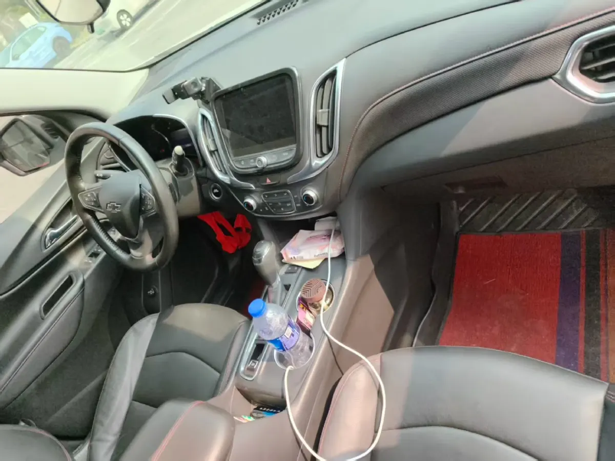 2019 Chevrolet Equinox 2.0T 260HP L4 9AT,autocango,china used car exporter,china ev exporter,chinese used car exporter,chinese used ev exporter