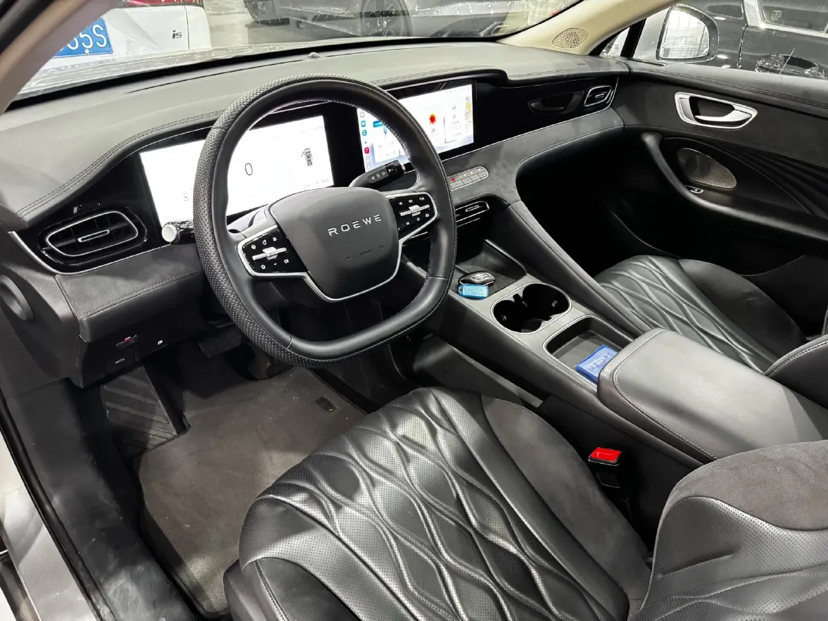 2023 Roewe D7 1.5L 112HP L4 1DHT PHEV 21.4KWH,autocango,china used car exporter,china ev exporter,chinese used car exporter,chinese used ev exporter