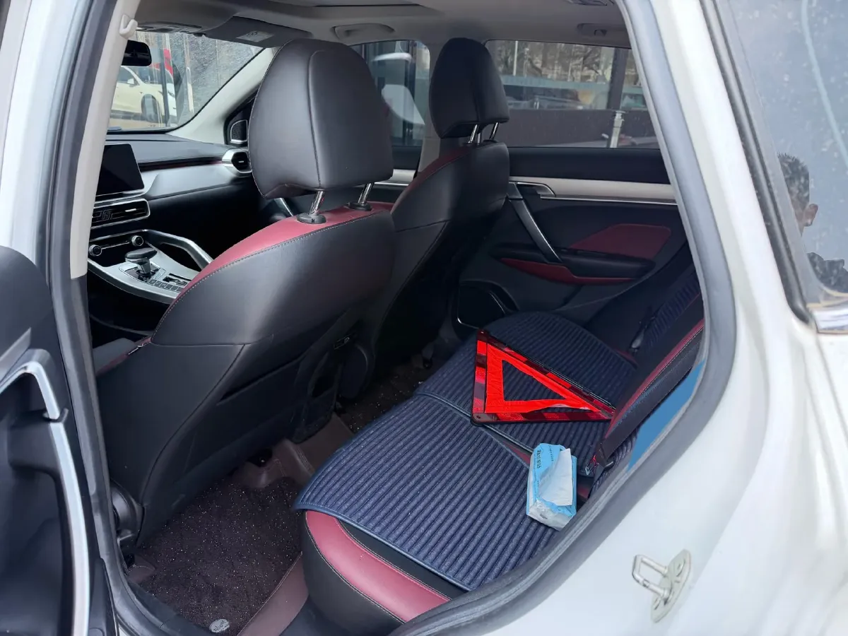 2021 Geely Coolray 1.4T 141HP L4 6DCT,autocango,china used car exporter,china ev exporter,chinese used car exporter,chinese used ev exporter