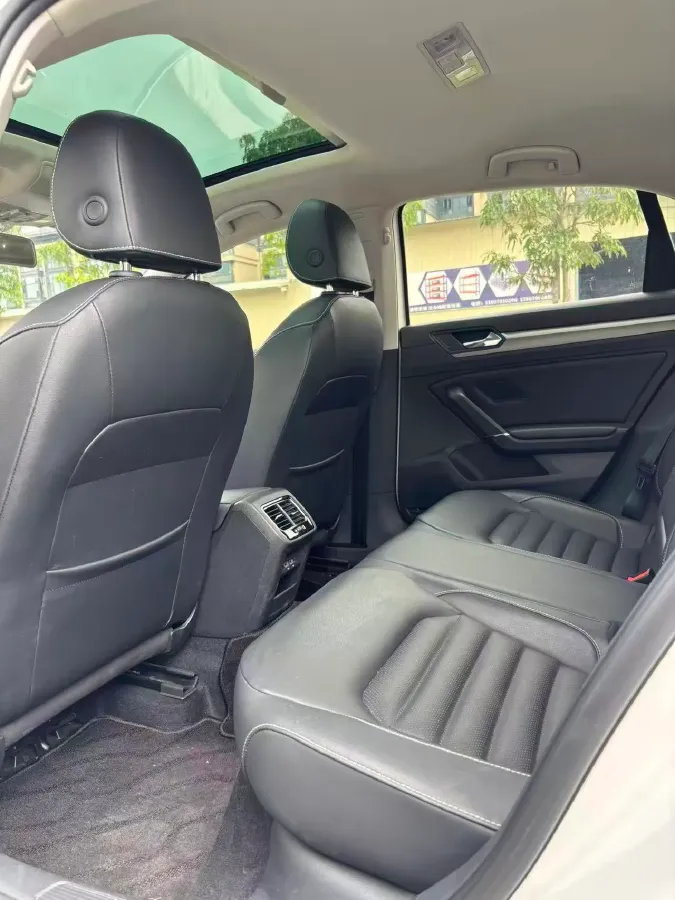 2019 Volkswagen Passat 1.4T 150HP L4 7DCT,autocango,china used car exporter,china ev exporter,chinese used car exporter,chinese used ev exporter