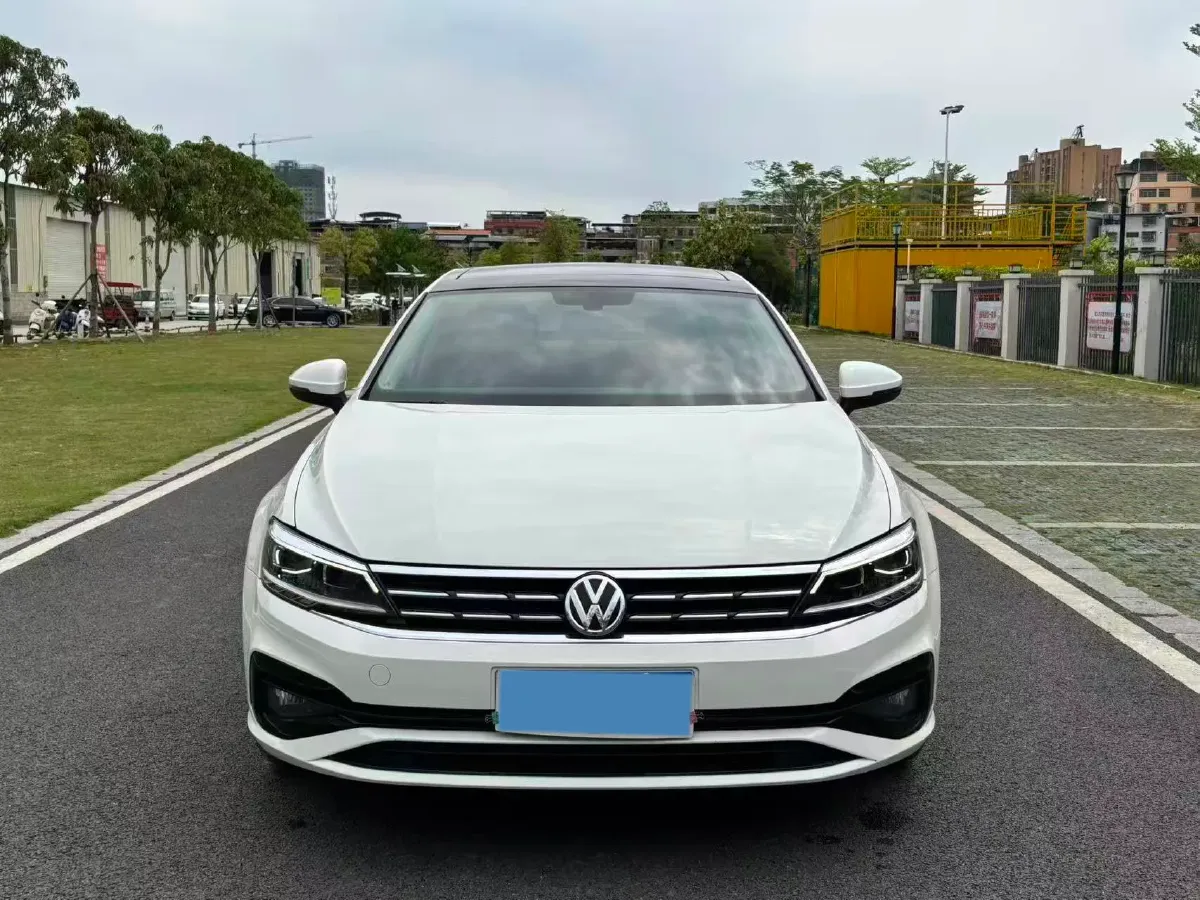 2019 Volkswagen Passat 1.4T 150HP L4 7DCT,autocango,china used car exporter,china ev exporter,chinese used car exporter,chinese used ev exporter