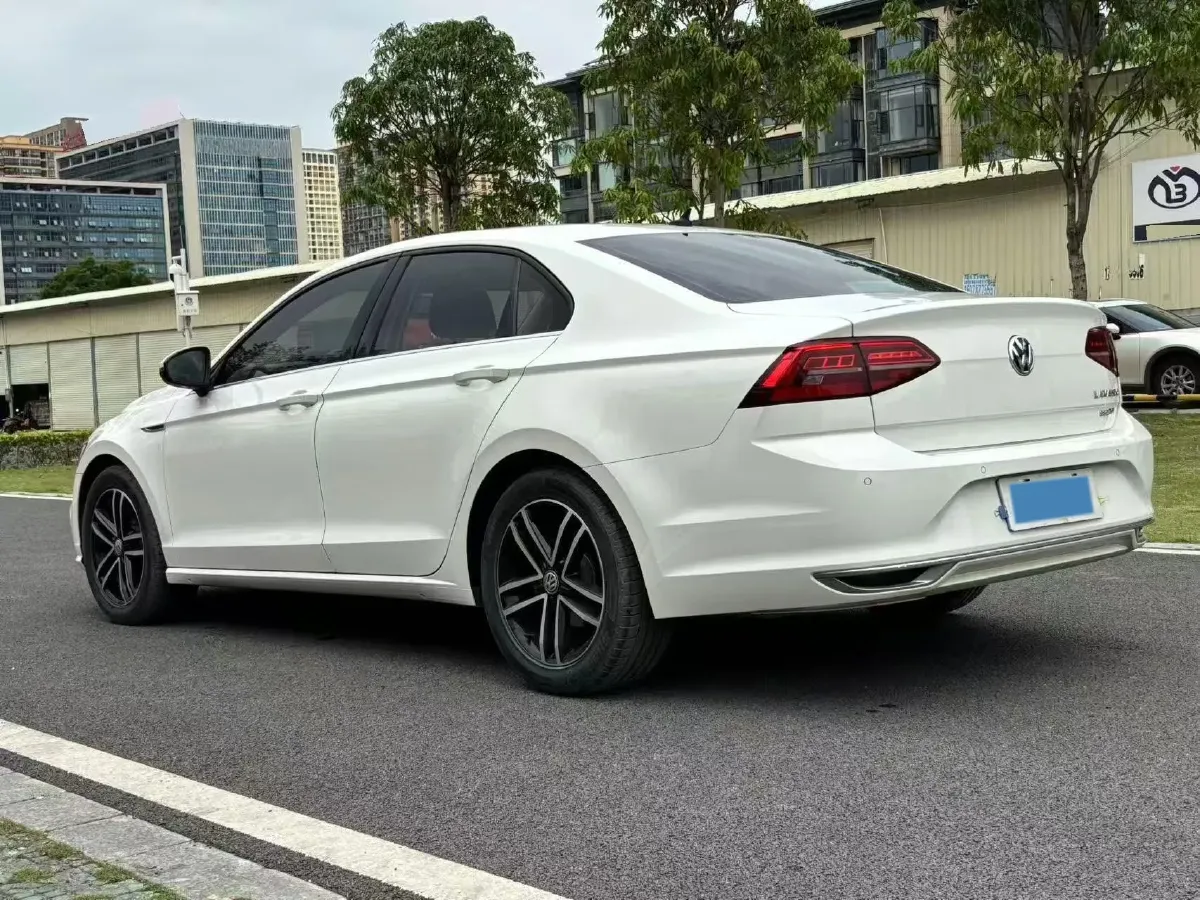 2019 Volkswagen Passat 1.4T 150HP L4 7DCT,autocango,china used car exporter,china ev exporter,chinese used car exporter,chinese used ev exporter