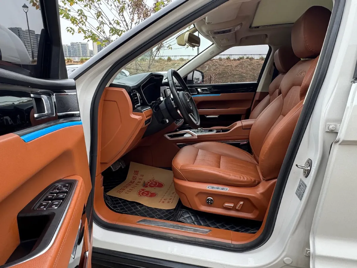 2018 Zotye T700 1.8T 177HP L4 6DCT,autocango,china used car exporter,china ev exporter,chinese used car exporter,chinese used ev exporter