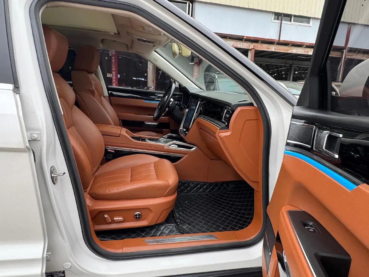 2018 Zotye T700 1.8T 177HP L4 6DCT,autocango,china used car exporter,china ev exporter,chinese used car exporter,chinese used ev exporter