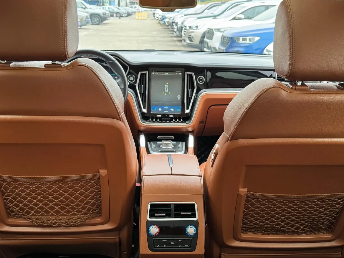 2018 Zotye T700 1.8T 177HP L4 6DCT,autocango,china used car exporter,china ev exporter,chinese used car exporter,chinese used ev exporter