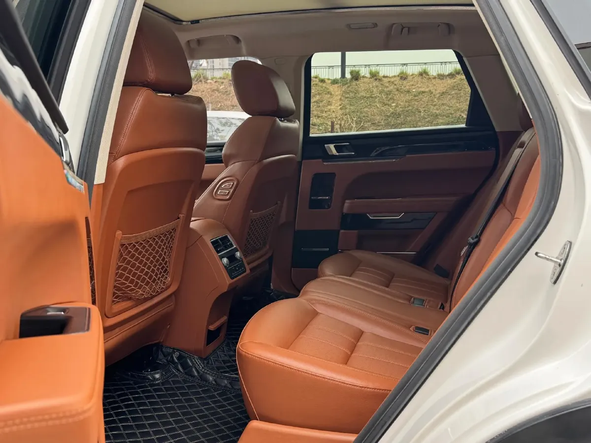 2018 Zotye T700 1.8T 177HP L4 6DCT,autocango,china used car exporter,china ev exporter,chinese used car exporter,chinese used ev exporter