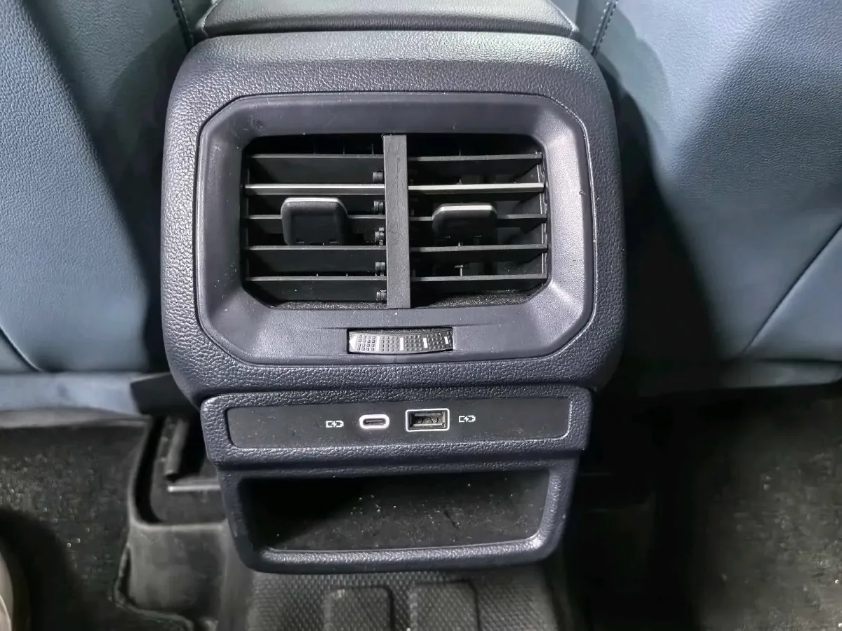 2023 Volkswagen Tharu 1.5T 160HP L4 7DCT,autocango,china used car exporter,china ev exporter,chinese used car exporter,chinese used ev exporter