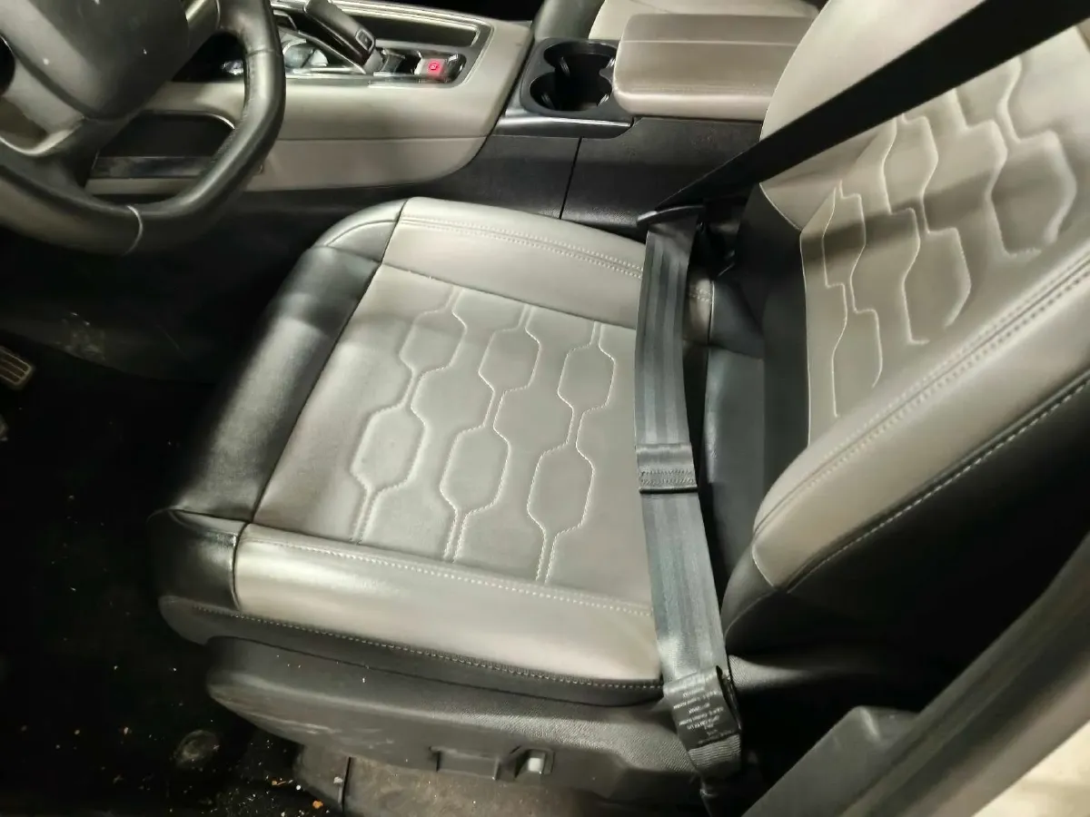 2019 Citroen C5 Aircross 1.6T 170HP L4 6AT,autocango,china used car exporter,china ev exporter,chinese used car exporter,chinese used ev exporter