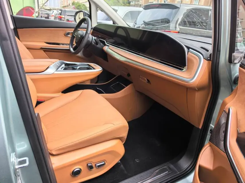 2024 MAXUS DaJia 9 1.5T 150HP L4 1DHT PHEV 24.7KWH,autocango,china used car exporter,china ev exporter,chinese used car exporter,chinese used ev exporter