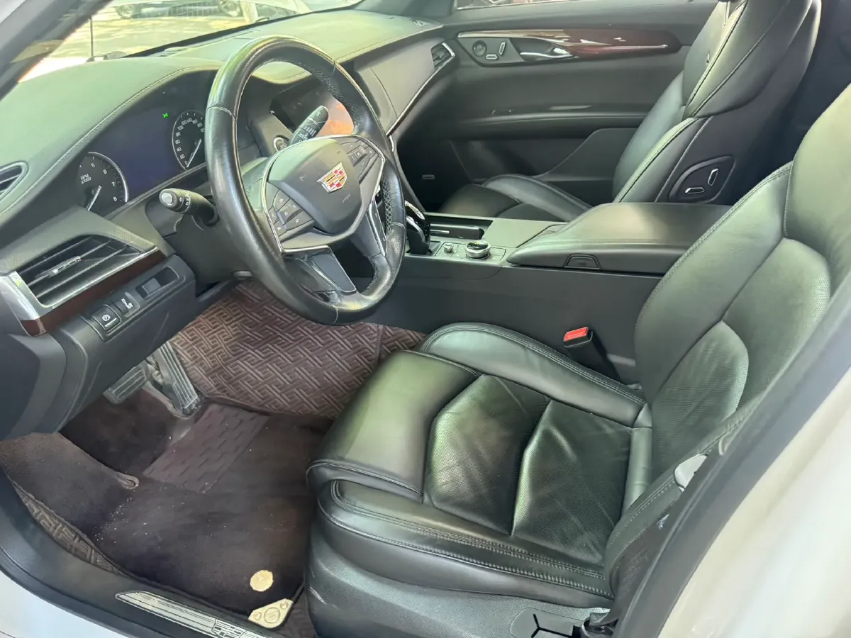 2020 Cadillac CT6 2.0T 241HP L4 10AT,autocango,china used car exporter,china ev exporter,chinese used car exporter,chinese used ev exporter