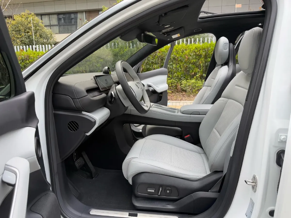 2023 NIO ES6 BEV 75KWH,autocango,china used car exporter,china ev exporter,chinese used car exporter,chinese used ev exporter