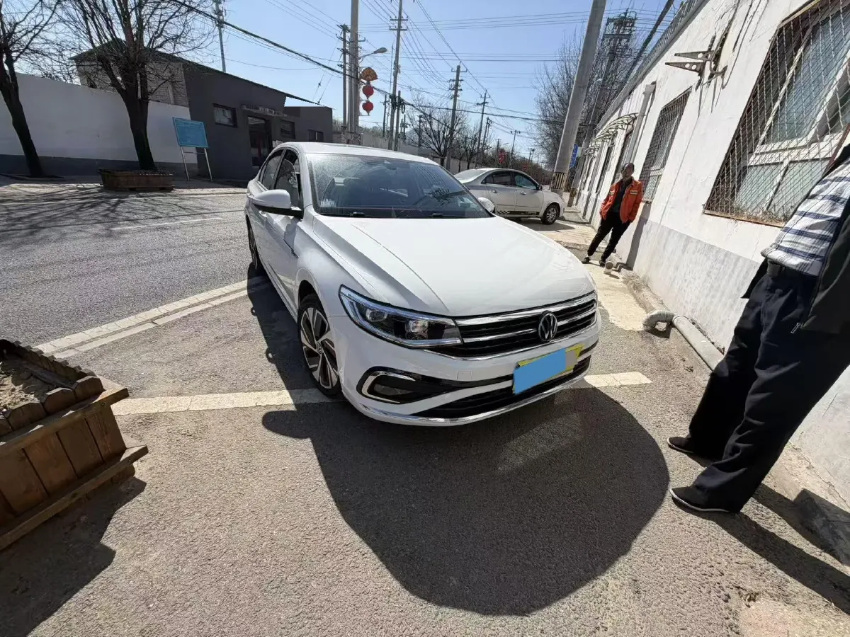 2023 Volkswagen Bora 1.5T 160HP L4 7DCT,autocango,china used car exporter,china ev exporter,chinese used car exporter,chinese used ev exporter