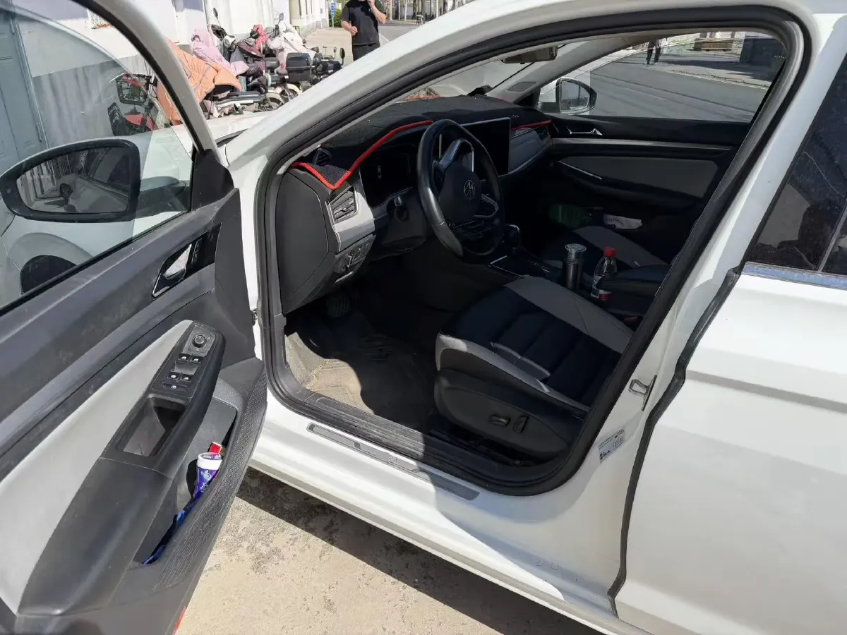 2023 Volkswagen Bora 1.5T 160HP L4 7DCT,autocango,china used car exporter,china ev exporter,chinese used car exporter,chinese used ev exporter