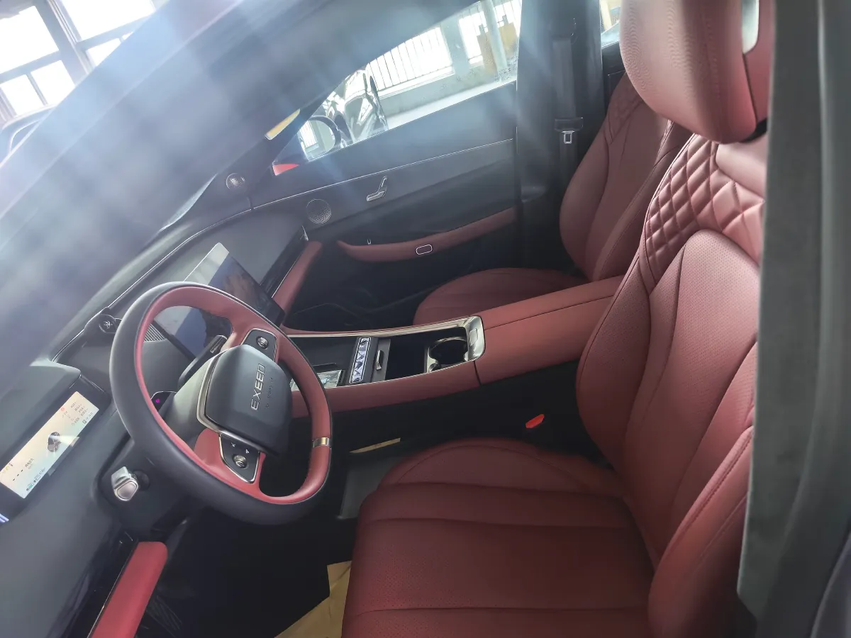 2025 Exceed Sterra ES REEV 156HP REEV 34.7KWH,autocango,china used car exporter,china ev exporter,chinese used car exporter,chinese used ev exporter