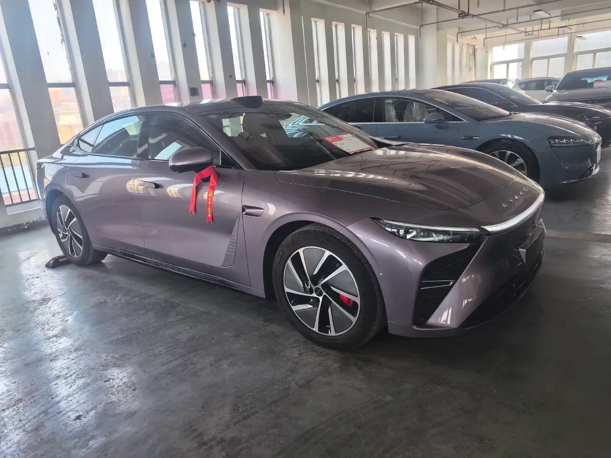 2025 Exceed Sterra ES REEV 156HP REEV 34.7KWH,autocango,china used car exporter,china ev exporter,chinese used car exporter,chinese used ev exporter
