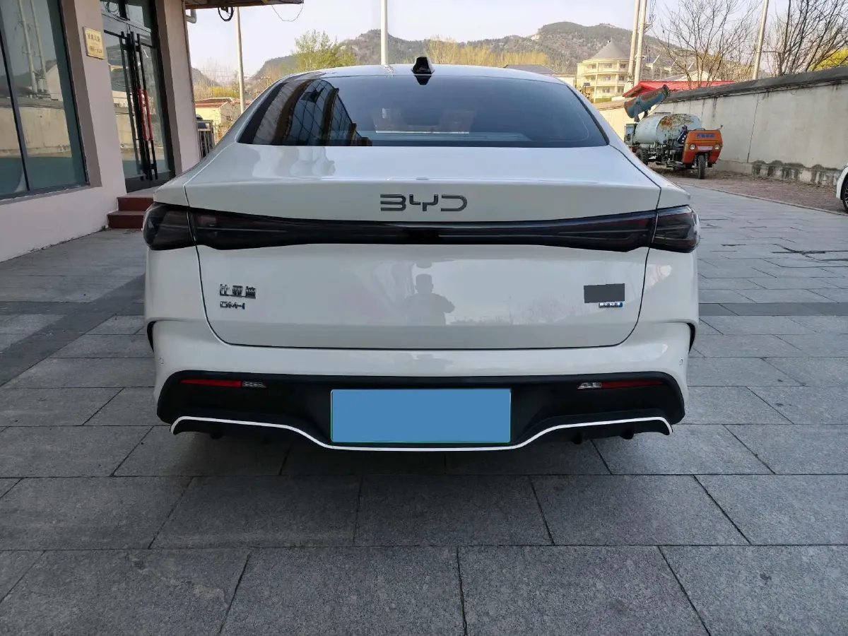 2025 BYD Seal 06 1.5L 101HP L4 E-CVT PHEV 15.87KWH,autocango,china used car exporter,china ev exporter,chinese used car exporter,chinese used ev exporter