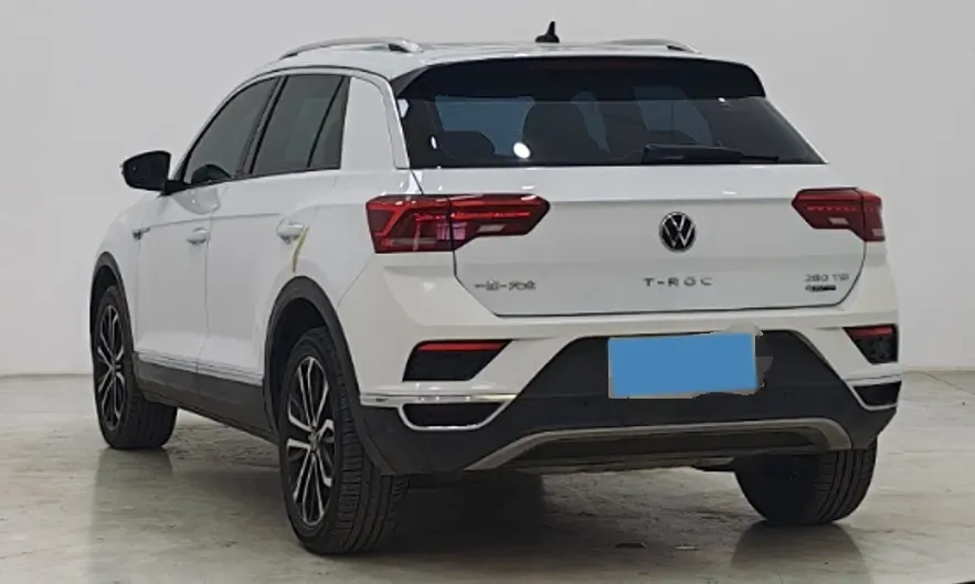 2021 Volkswagen T-Roc 1.4T 150HP L4 7DCT,autocango,china used car exporter,china ev exporter,chinese used car exporter,chinese used ev exporter