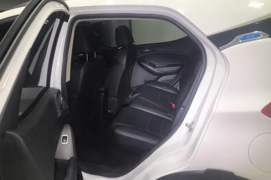 2018 BYD Yuan BEV 42KWH,autocango,china used car exporter,china ev exporter,chinese used car exporter,chinese used ev exporter