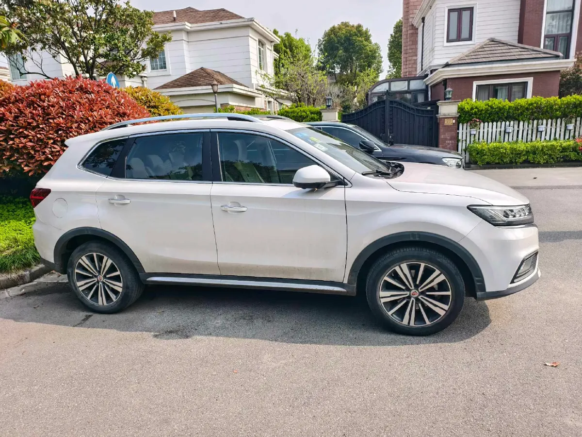 2017 Roewe RX5 1.5T 169HP L4 2AT PHEV 12KWH,autocango,china used car exporter,china ev exporter,chinese used car exporter,chinese used ev exporter