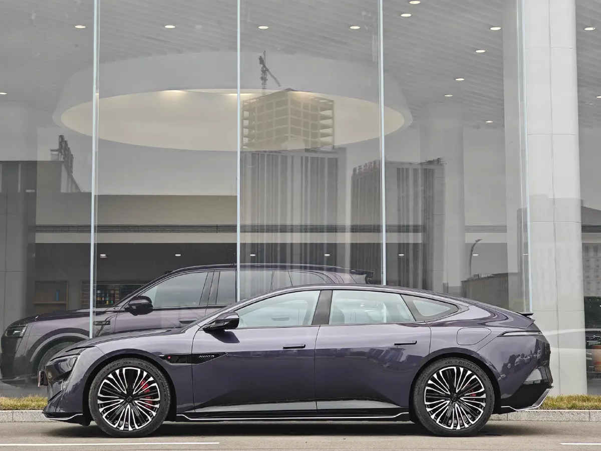 2025 Avatr 12 BEV 94.53KWH,autocango,china used car exporter,china ev exporter,chinese used car exporter,chinese used ev exporter