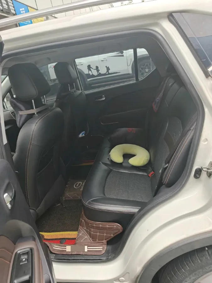 2017 GAC Trumpchi GS3 1.5L 114HP L4 6AT,autocango,china used car exporter,china ev exporter,chinese used car exporter,chinese used ev exporter