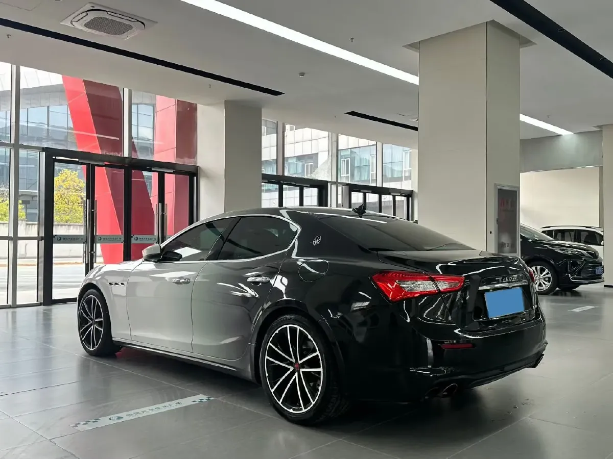 2018 Maserati Ghibli 3.0T 350HP V6 8AT,autocango,china used car exporter,china ev exporter,chinese used car exporter,chinese used ev exporter