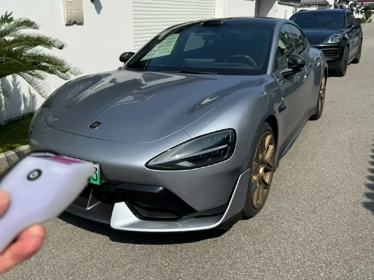 2025 MI SU7 Ultra BEV 93.7KWH,autocango,china used car exporter,china ev exporter,chinese used car exporter,chinese used ev exporter