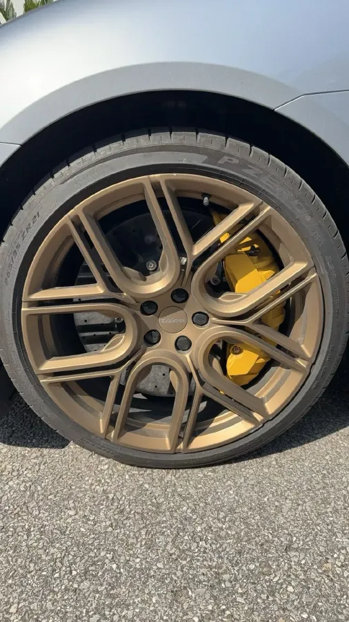 2025 MI SU7 Ultra BEV 93.7KWH,autocango,china used car exporter,china ev exporter,chinese used car exporter,chinese used ev exporter