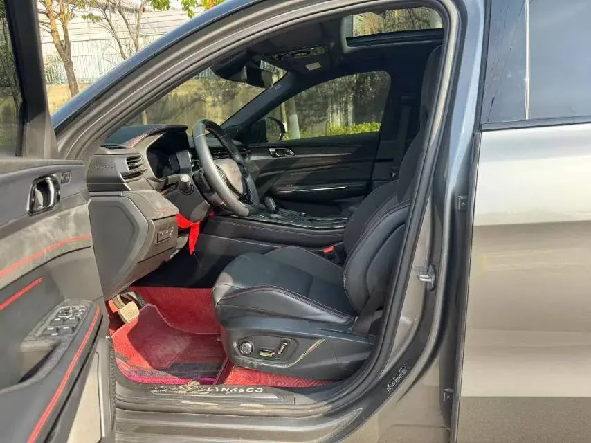 2022 LYNK&CO 05 2.0T 254HP L4 8AT,autocango,china used car exporter,china ev exporter,chinese used car exporter,chinese used ev exporter