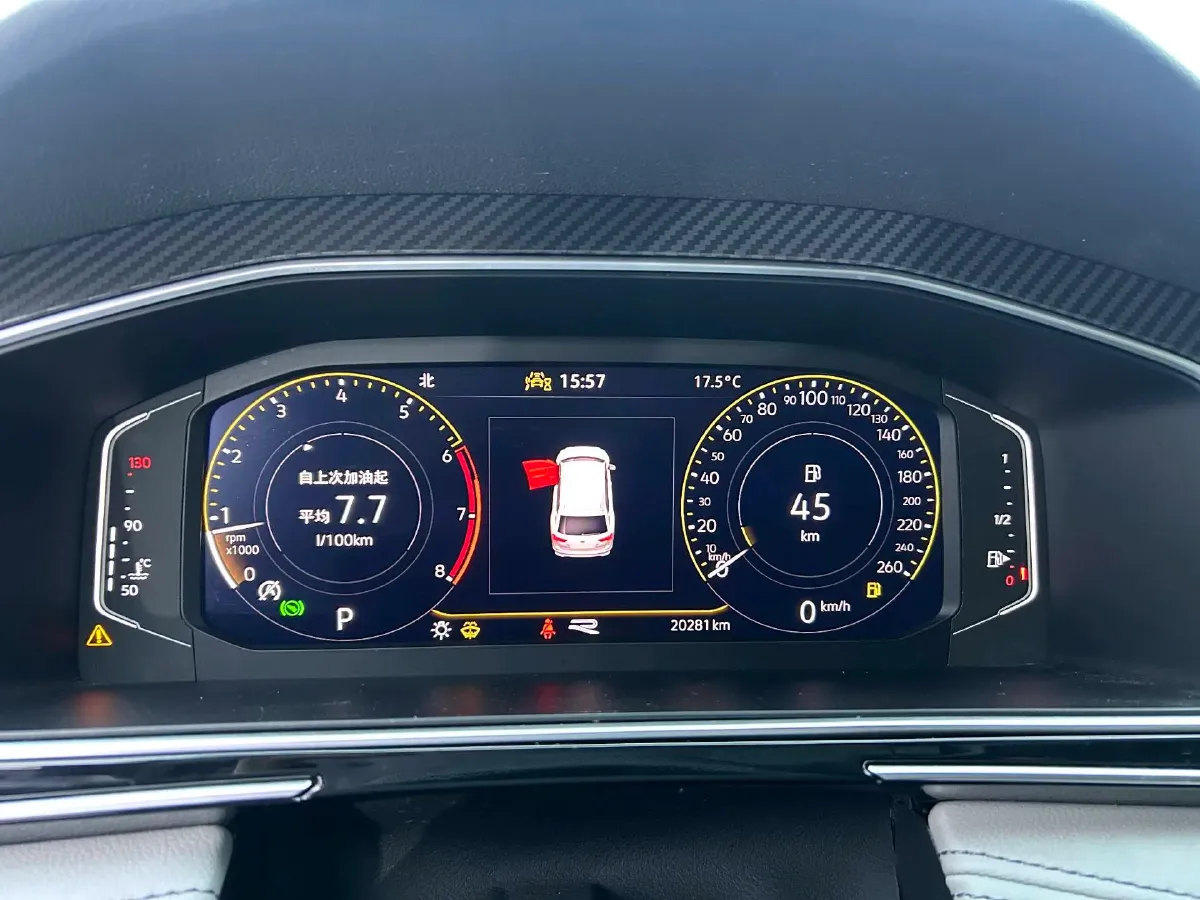 2024 Volkswagen Tiguan L 2.0T 186HP L4 7DCT,autocango,china used car exporter,china ev exporter,chinese used car exporter,chinese used ev exporter