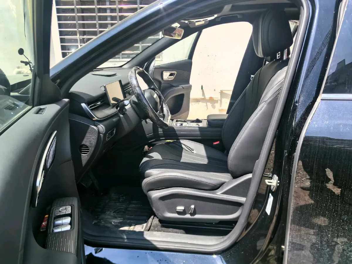 2026 Chery Tiggo 8 1.6T 200HP L4 7DCT,autocango,china used car exporter,china ev exporter,chinese used car exporter,chinese used ev exporter