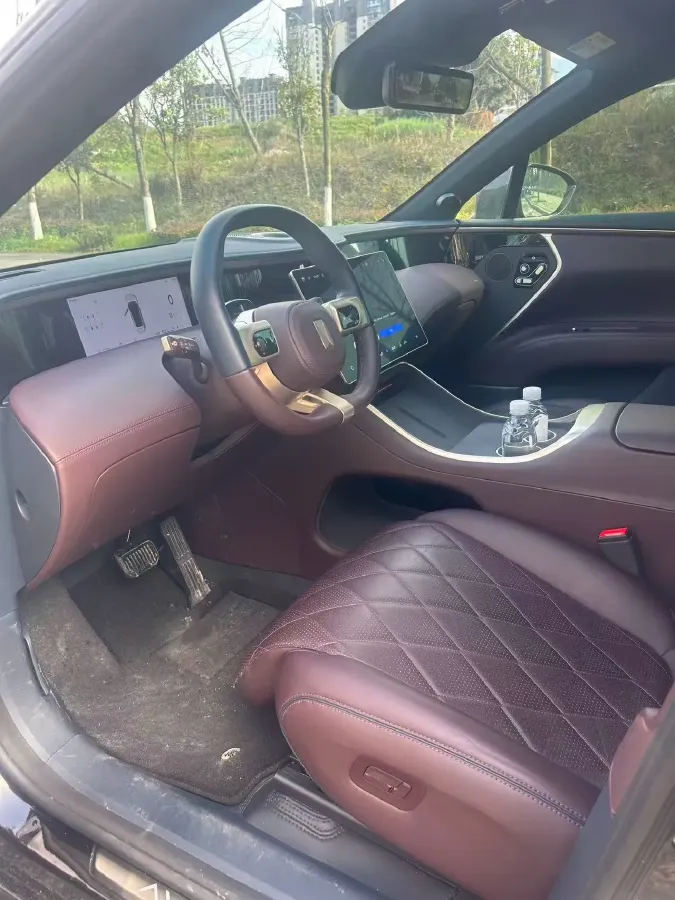 2025 Avatr 11 1.5T 156HP L4 REEV 39.05KWH,autocango,china used car exporter,china ev exporter,chinese used car exporter,chinese used ev exporter