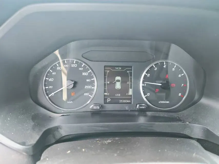 2025 Chery Tiggo 5x 1.5L 120HP L4 CVT,autocango,china used car exporter,china ev exporter,chinese used car exporter,chinese used ev exporter