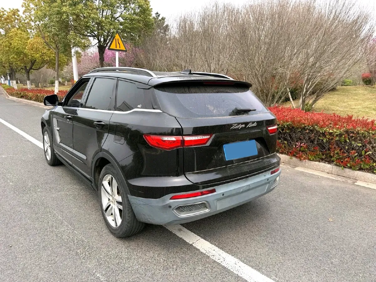 2017 Zotye T700 1.8T 177HP L4 6DCT,autocango,china used car exporter,china ev exporter,chinese used car exporter,chinese used ev exporter