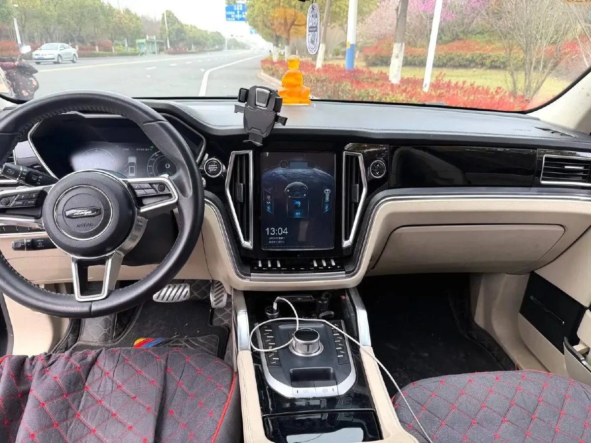 2017 Zotye T700 1.8T 177HP L4 6DCT,autocango,china used car exporter,china ev exporter,chinese used car exporter,chinese used ev exporter