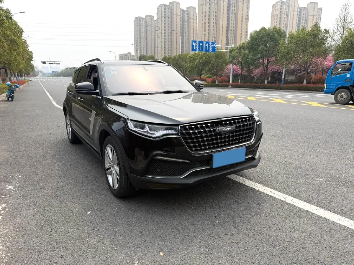 2017 Zotye T700 1.8T 177HP L4 6DCT,autocango,china used car exporter,china ev exporter,chinese used car exporter,chinese used ev exporter