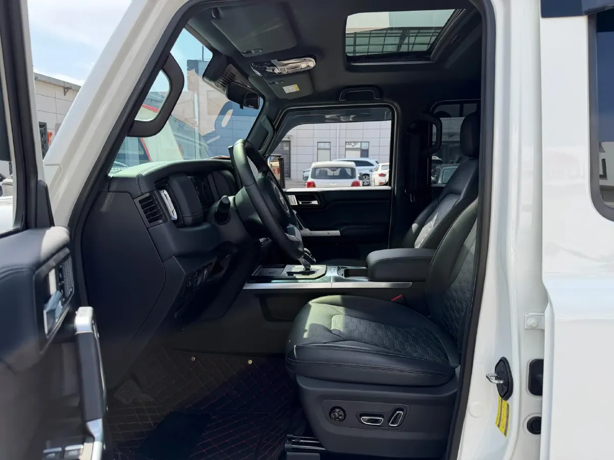 2024 212 212 T01 2.0T 252HP L4 8AT,autocango,china used car exporter,china ev exporter,chinese used car exporter,chinese used ev exporter