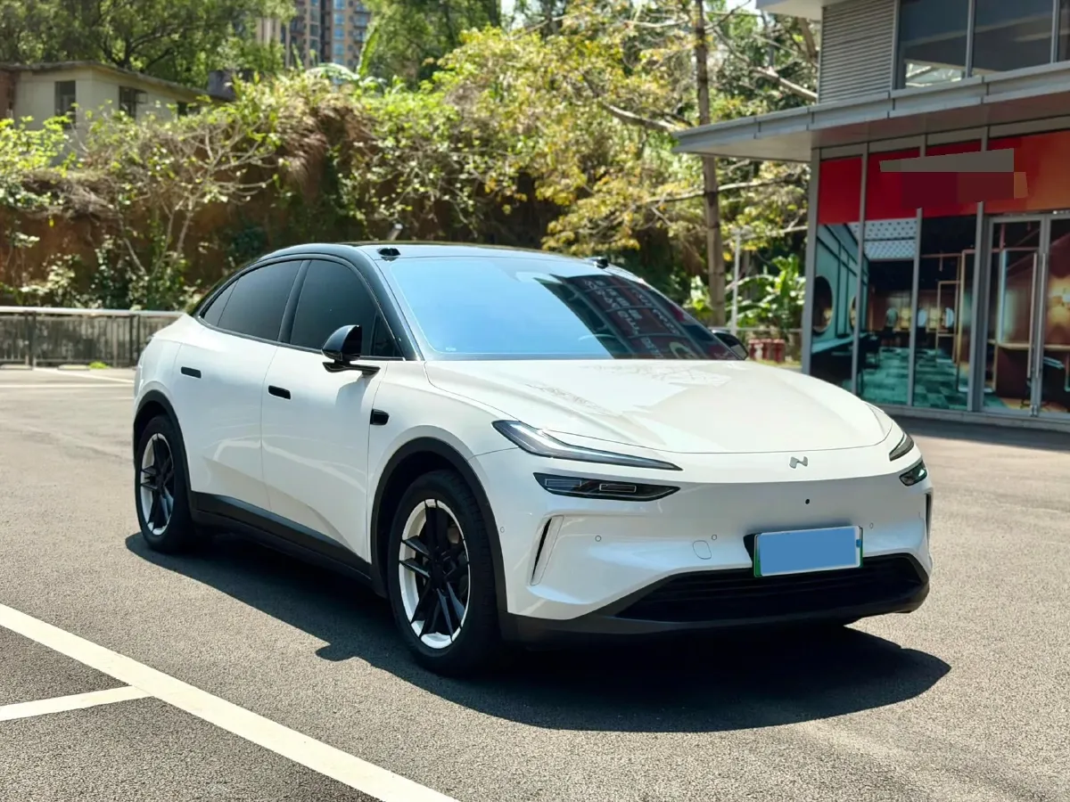 2024 IM L6 BEV 75KWH,autocango,china used car exporter,china ev exporter,chinese used car exporter,chinese used ev exporter
