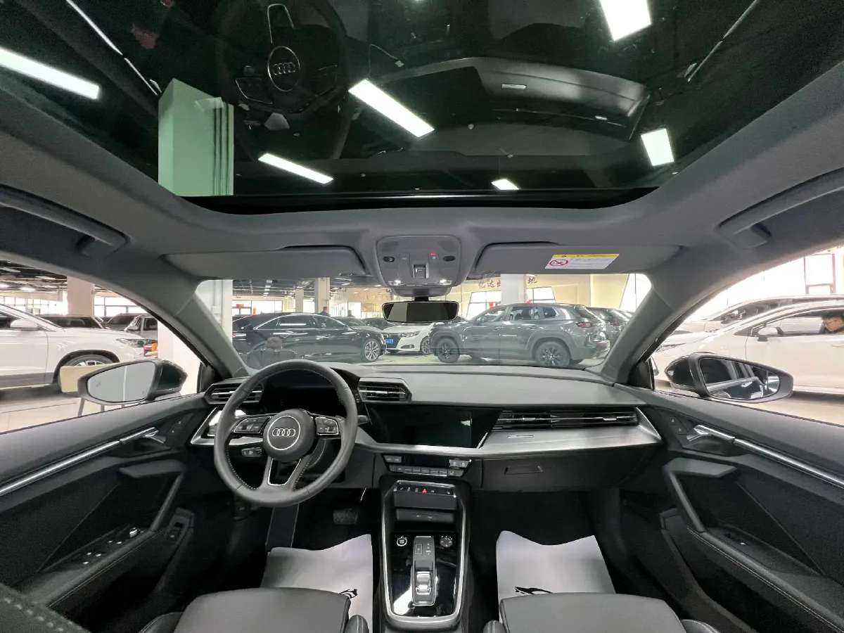 2022 Audi A3 1.4T 150HP L4 7DCT,autocango,china used car exporter,china ev exporter,chinese used car exporter,chinese used ev exporter